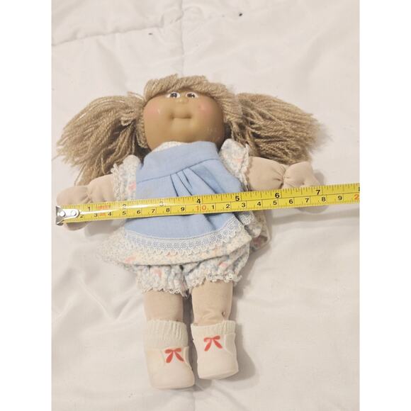 Vtg Cabbage Patch Mini Kids Doll Blonde Hair Brown Eyes Dimple Shoes Soks Gift - Picture 3 of 6